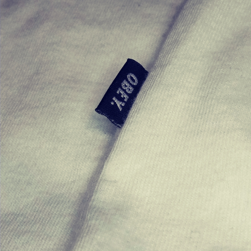 OBEY tshirt - Picture 8 of 8